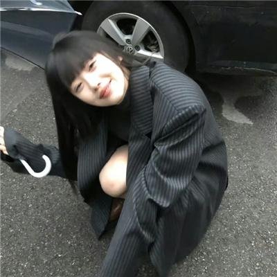 洞里的月亮